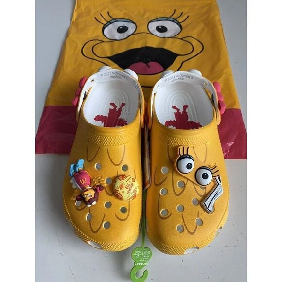 McDonald's X Crocs Birdie Classic Clogs LIMITED EDITION Men’s Sz 7 Women’s 9 NEW - Picture 1 of 12